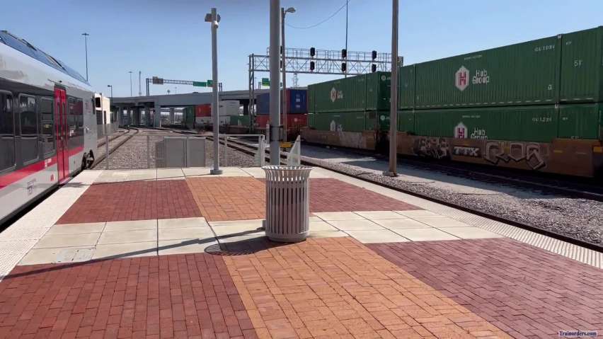 UP around Ft. Worth using Texrail as transportation