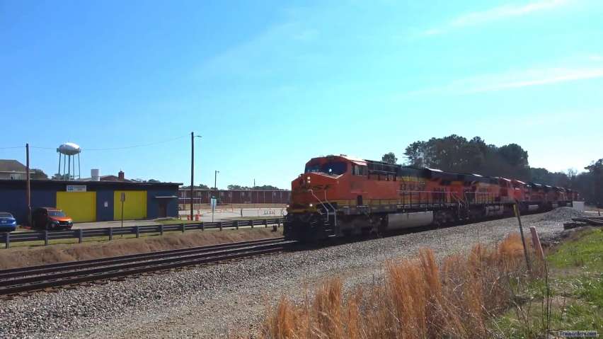 NS 735 Empty coal train with 12 power units in Stockbridge, Ga.
