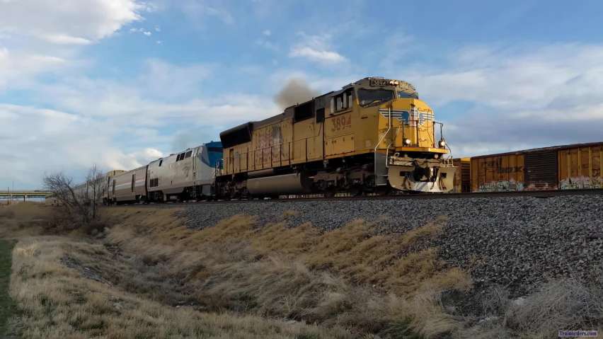 #5 picks up a UP SD70M in Grand Junction