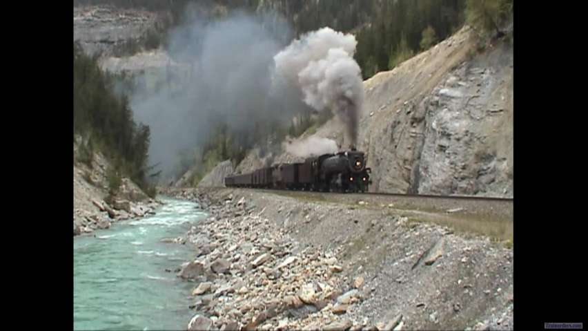 CP 2816 in Kicking Horse Canyon 2003