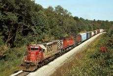 CP/D&H acid trains on CSX